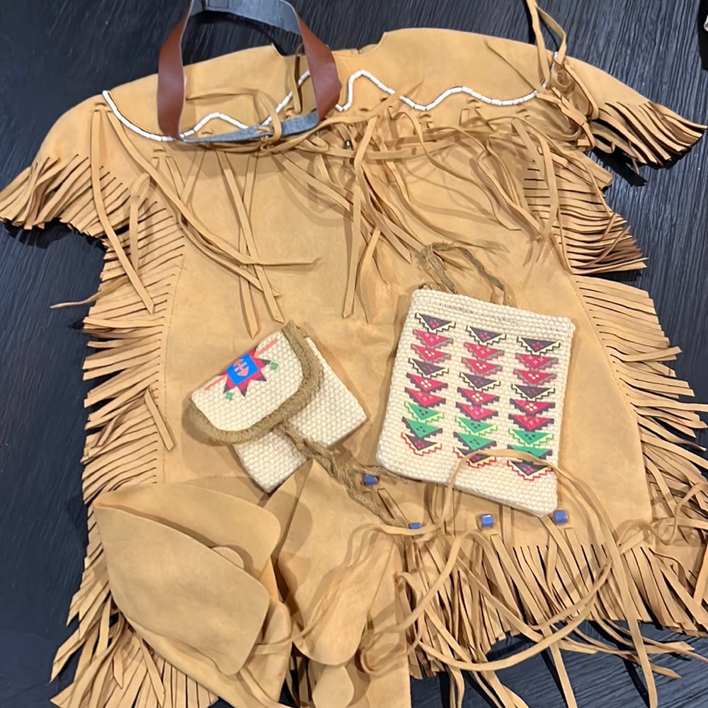 Kaya- American girl outfit